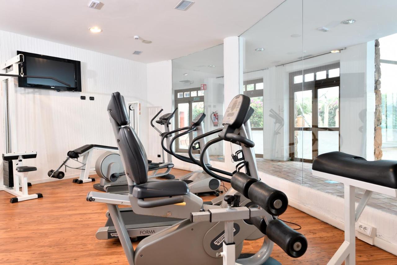 & Baia Caddinas Hotel 4*