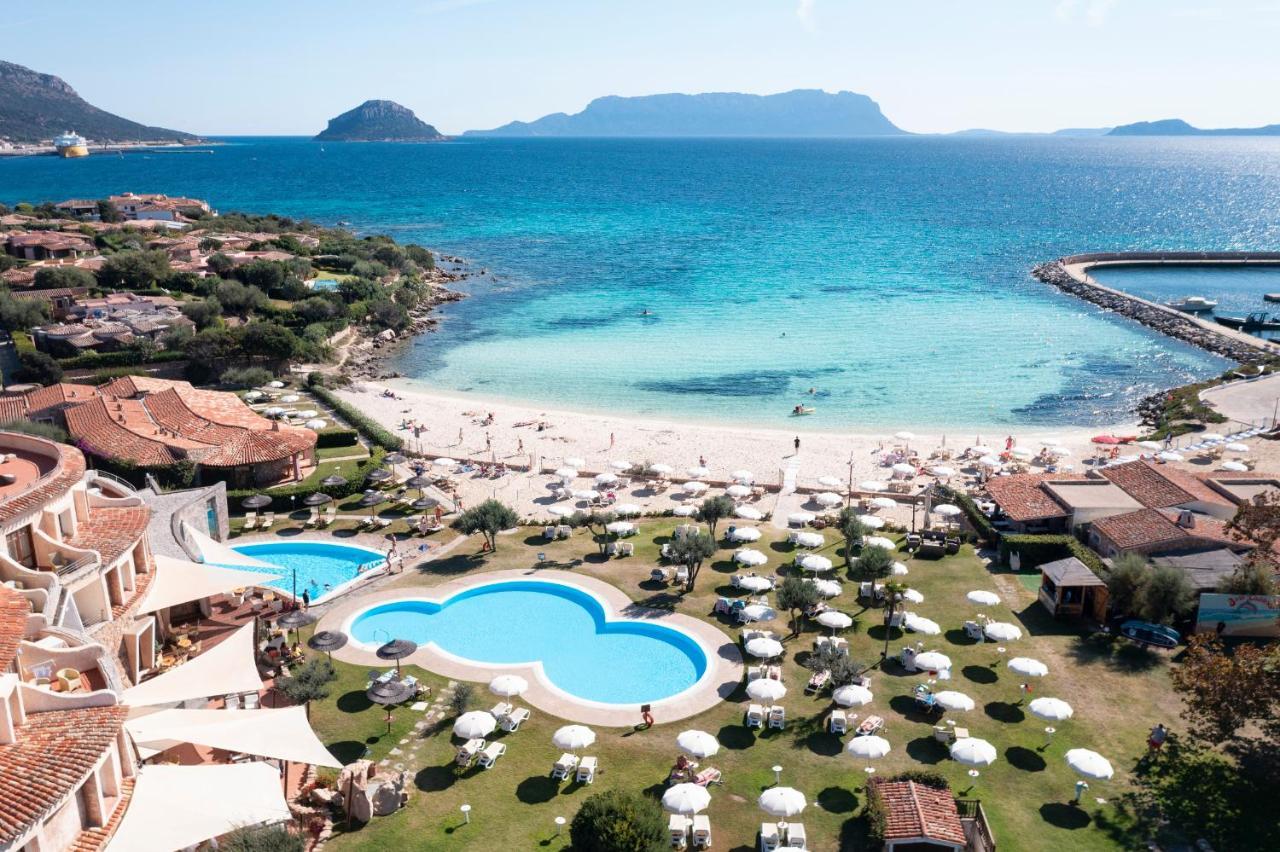 & Baia Caddinas Hotel